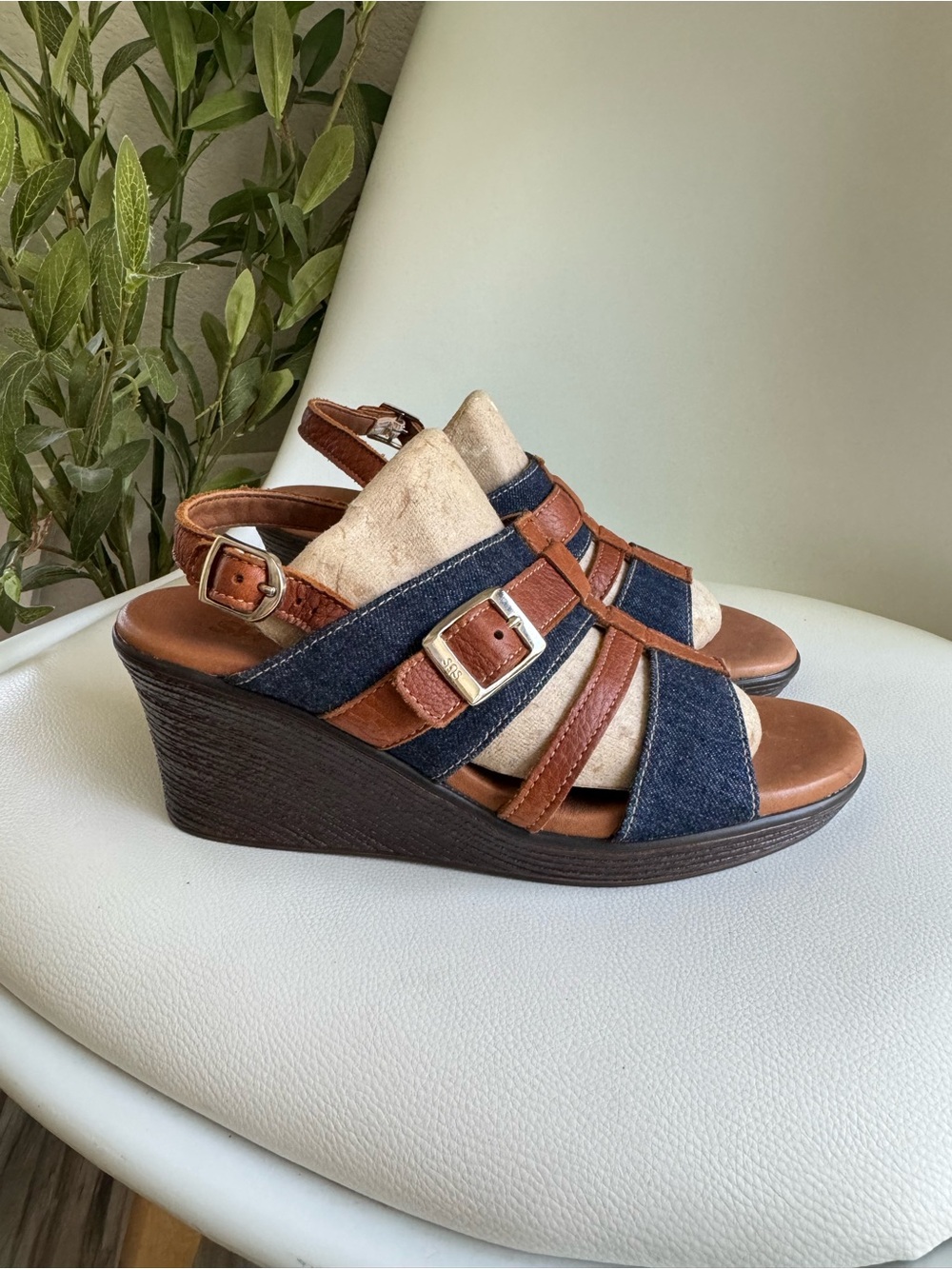 SAS Layla Denim Leather Wedge Sandals Women's 7.5 M Blue Brown Made in USA